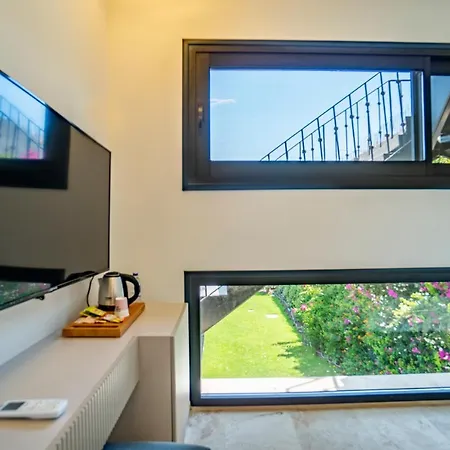 Bombien Yalikavak Adult Only Szálloda *