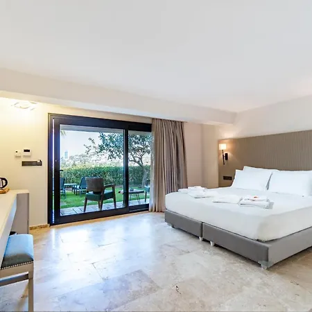 מלון Bombien Yalikavak Adult Only